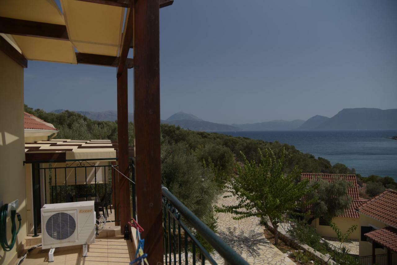 Elia Village Katomerion Luaran gambar